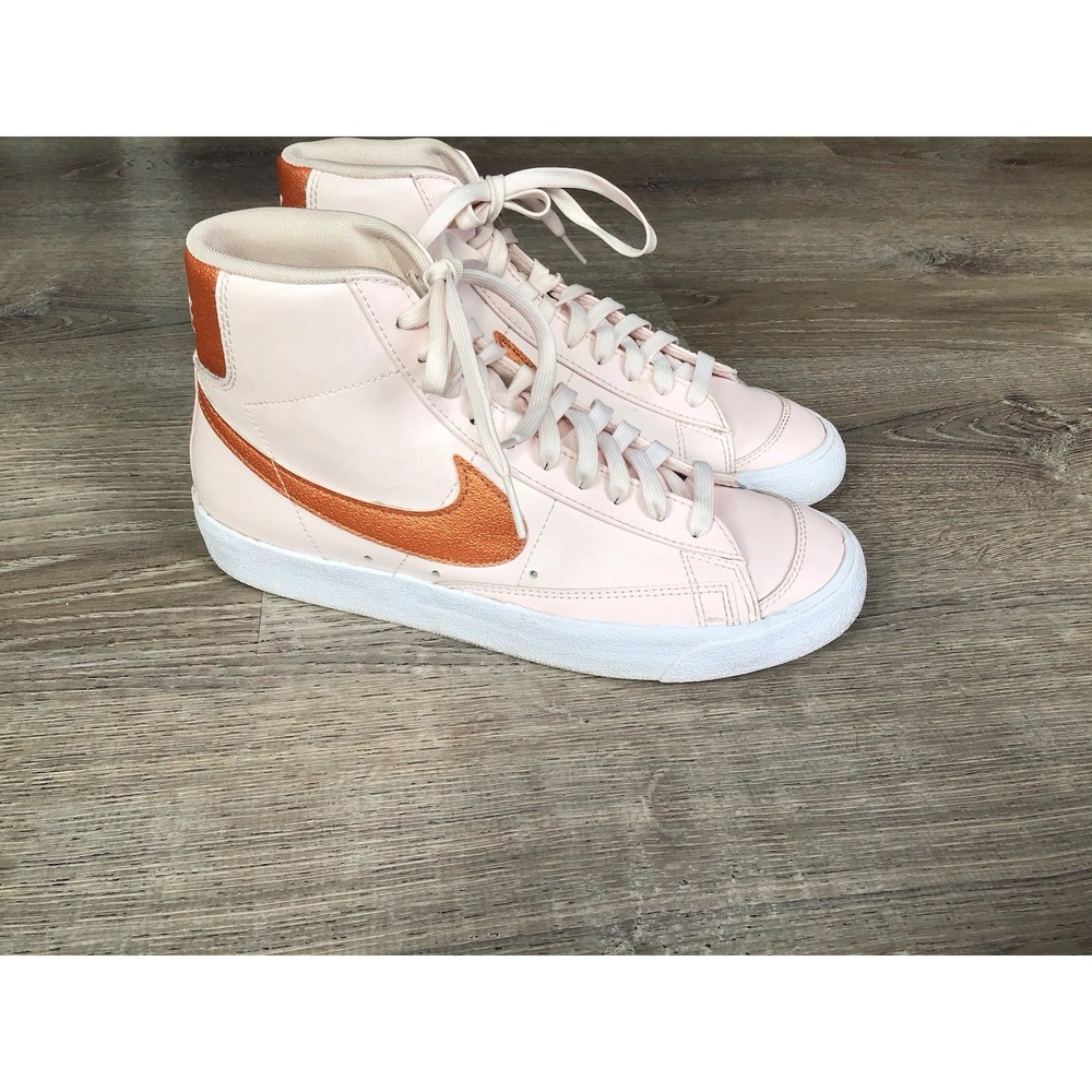 Nike Womens Pink Blazer Mid 77 'Copper Swoosh' Sneakers Size 10 DQ7574-600